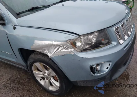 2014 Jeep Compass Latitude z USA, uszkodzony, nr VIN 1C4NJDEB6ED575773